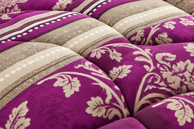 Royal purple elegant Razai cootexa